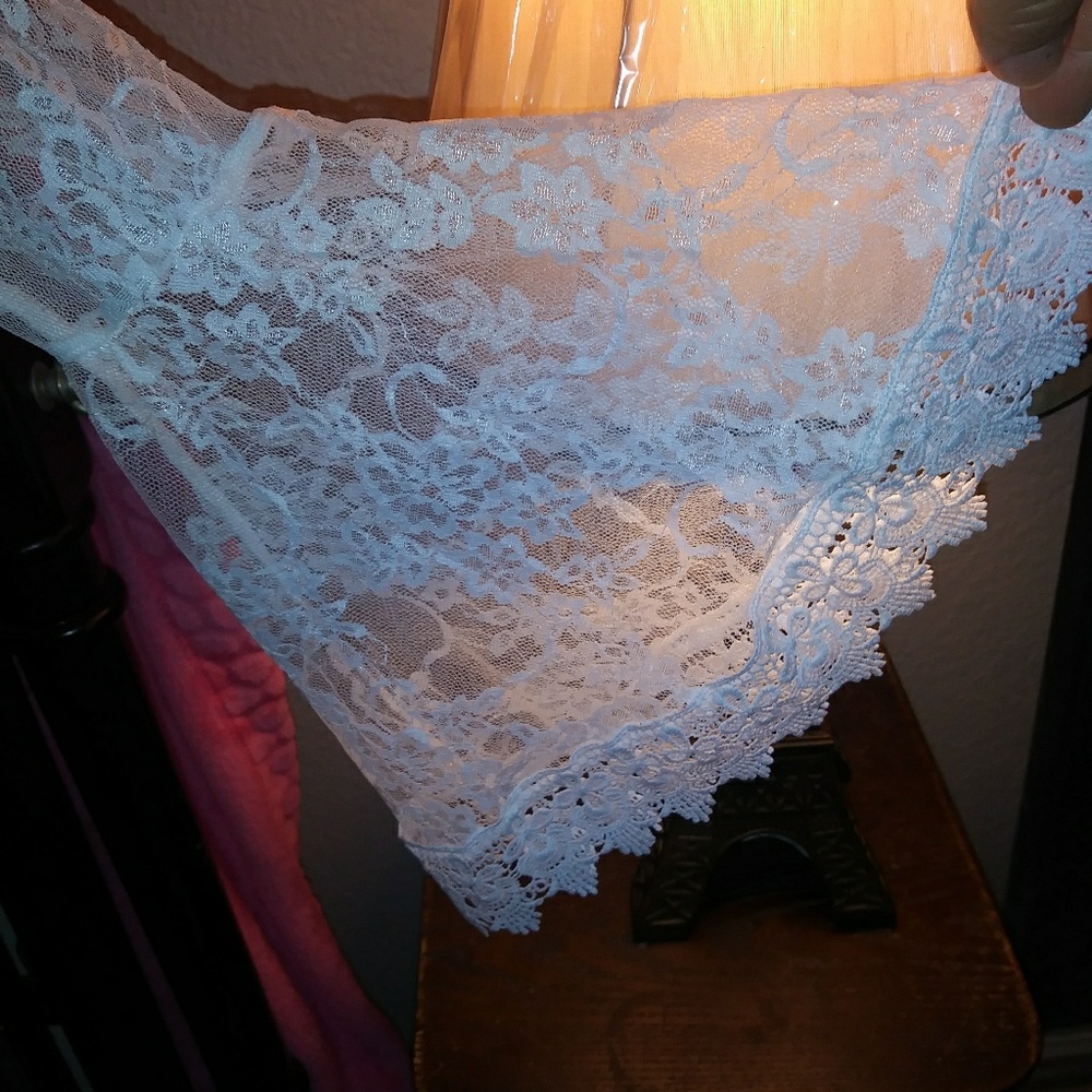 Top - Picture 4 of 4